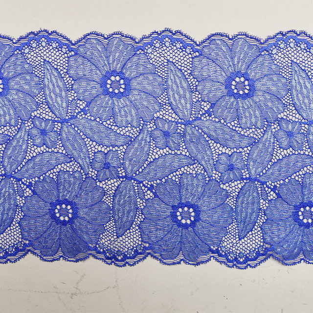 توری زنانه گلدار سفید کشدار 17.5 سانتی متری تولید کننده توری با کیفیت بالا 05647#