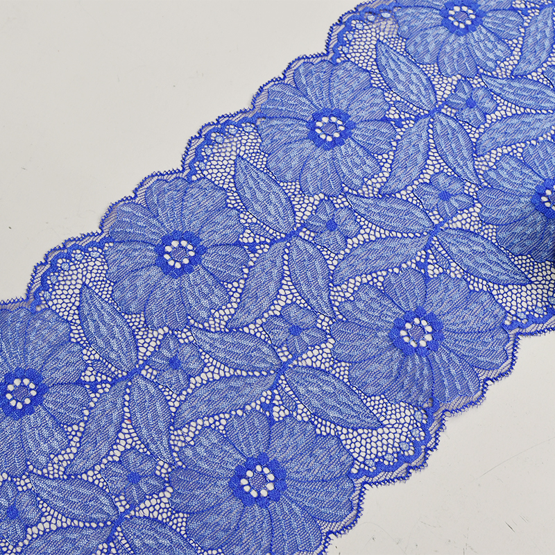 توری زنانه گلدار سفید کشدار 17.5 سانتی متری تولید کننده توری با کیفیت بالا 05647#